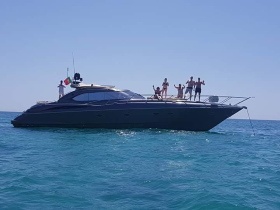 Luxury Motor Yacht Cruise - Vilamoura