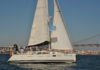 Sun Odissey 36 in the Tagus river sailing with a group of friends