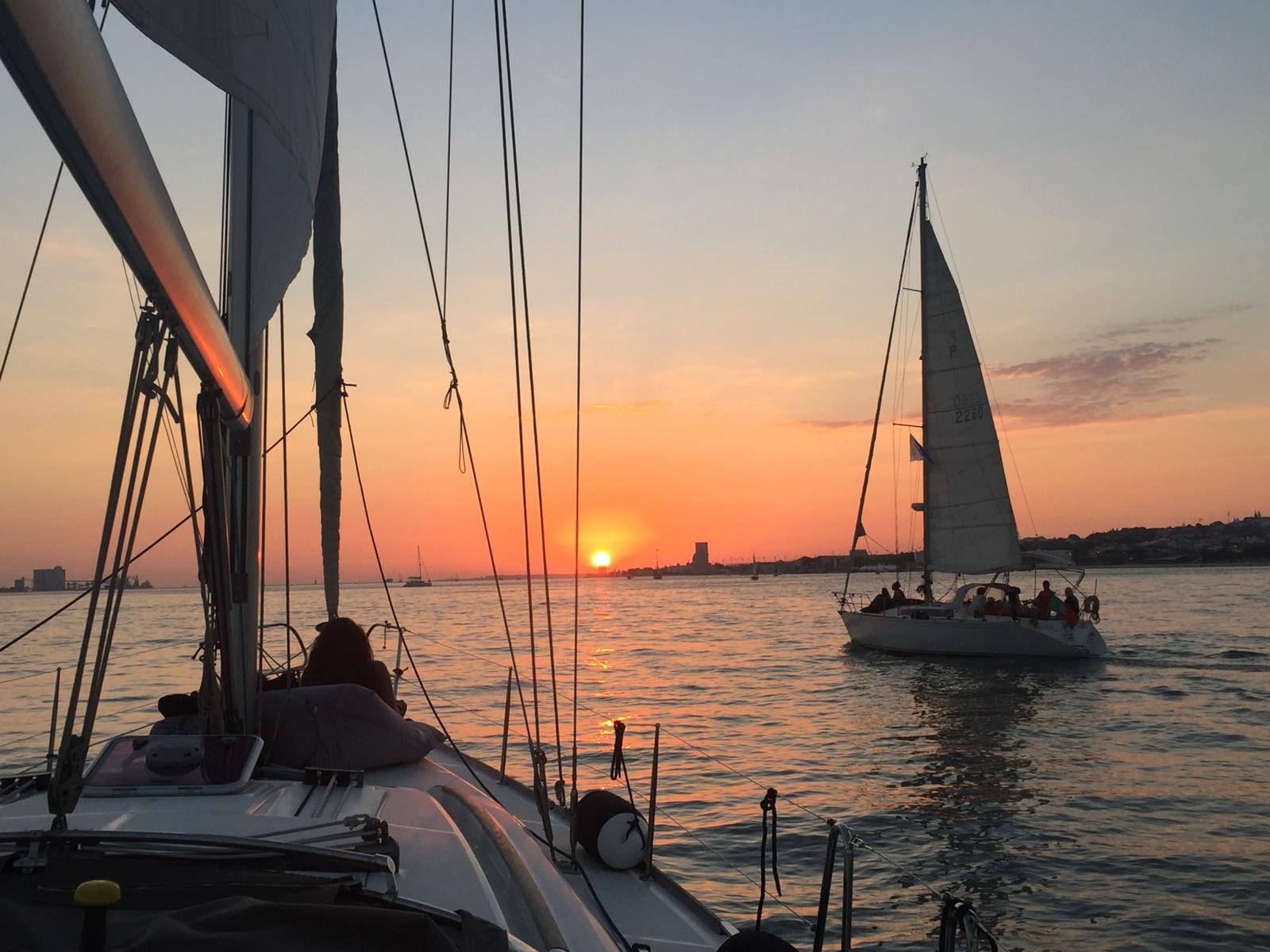 Lisbon sunset sailing tour